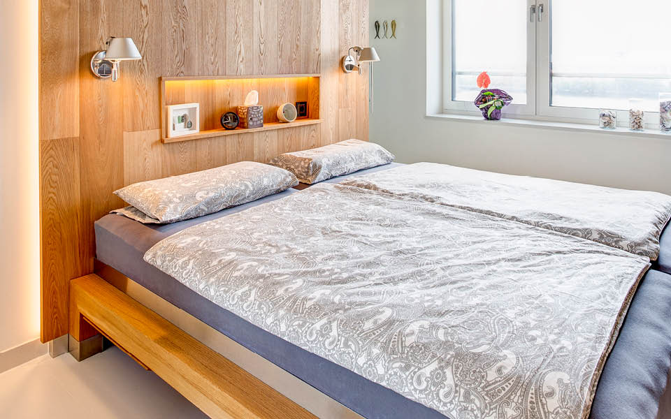 Maßanfertigung Fertigung nach Maß Schlafsystem Bettsystem Schlafzimmer die schlafdesigner Hamburg woodendesign Möbeltischlerei Tischlermeister
